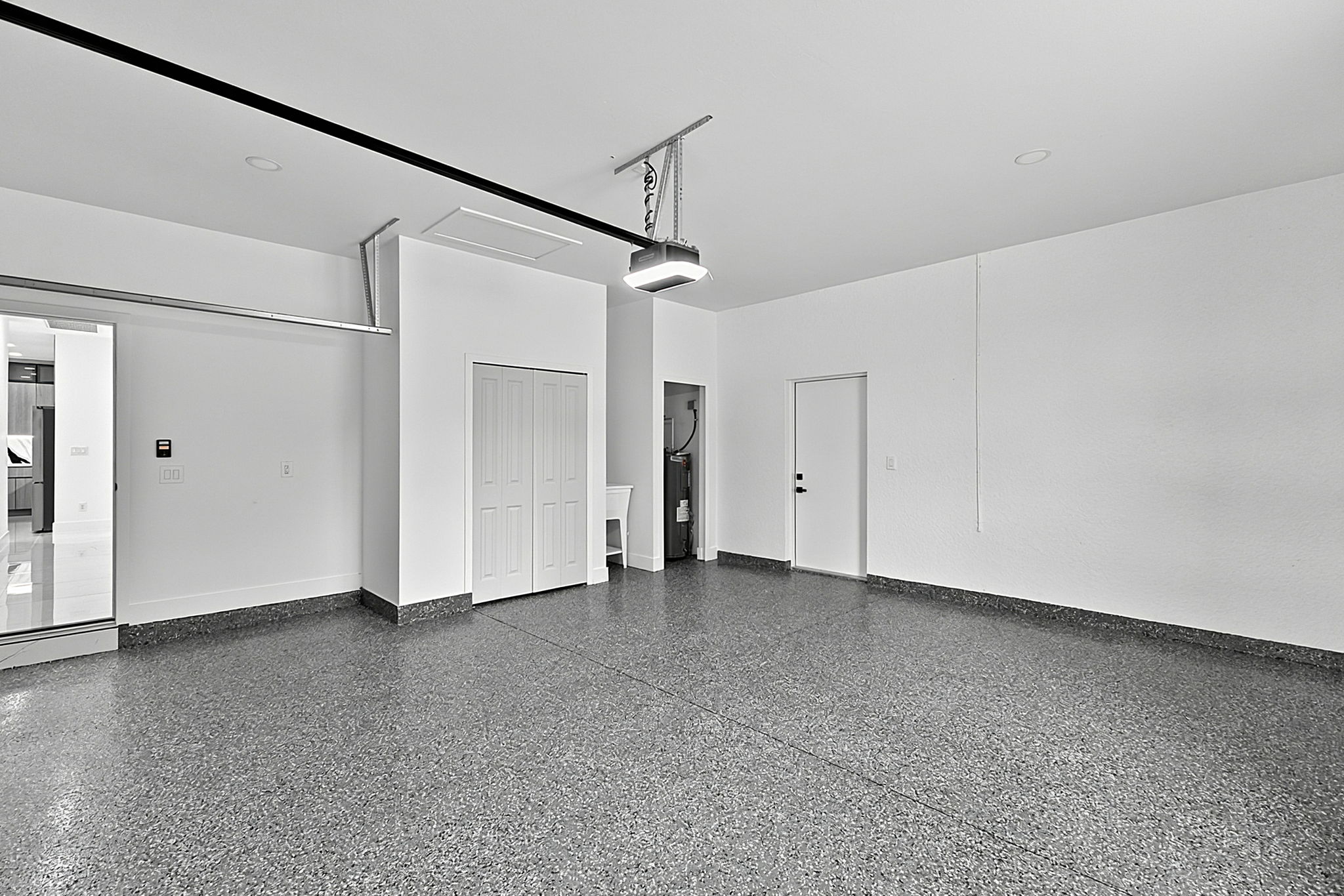  Photo 45