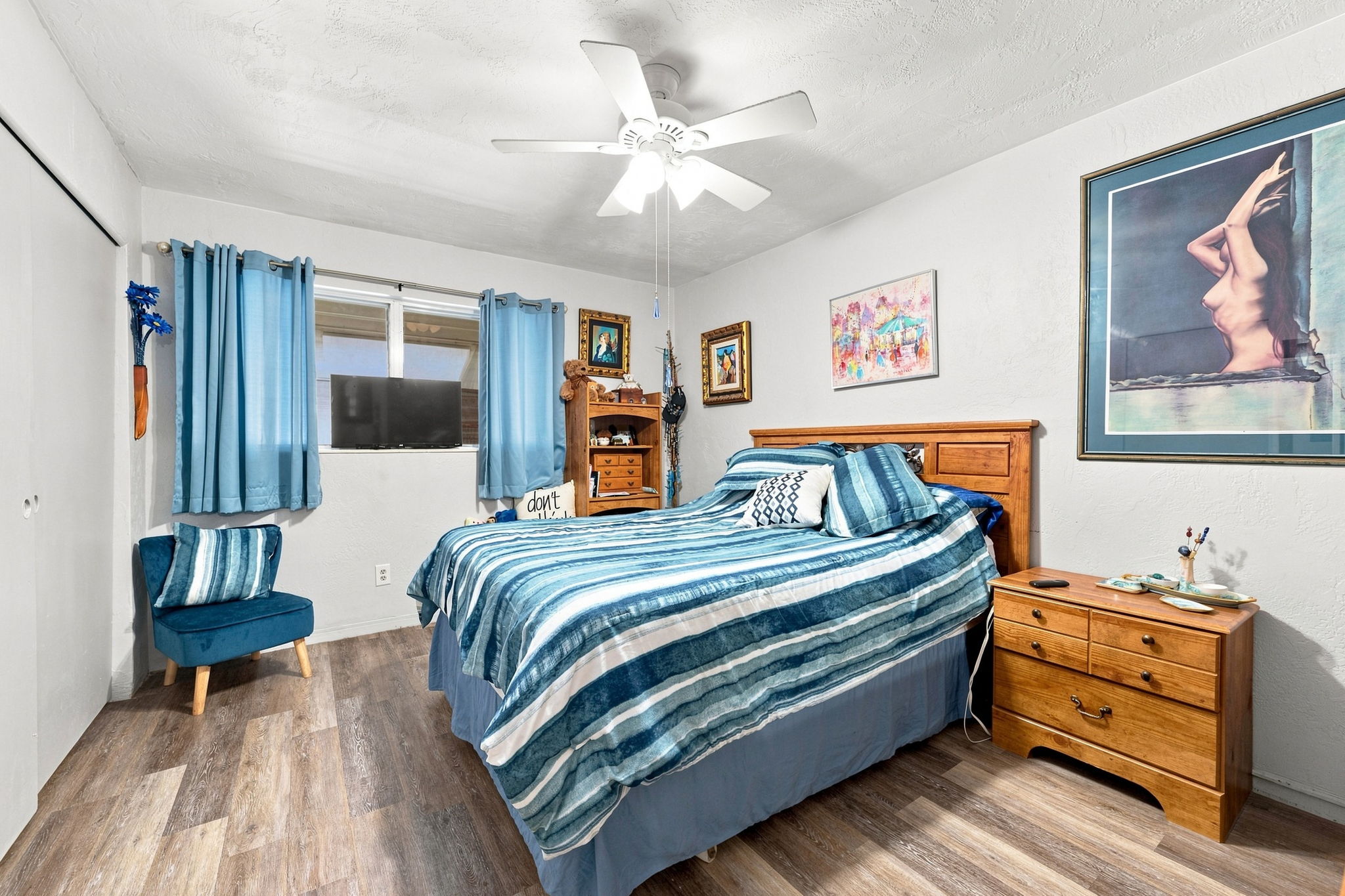 Bedroom1a