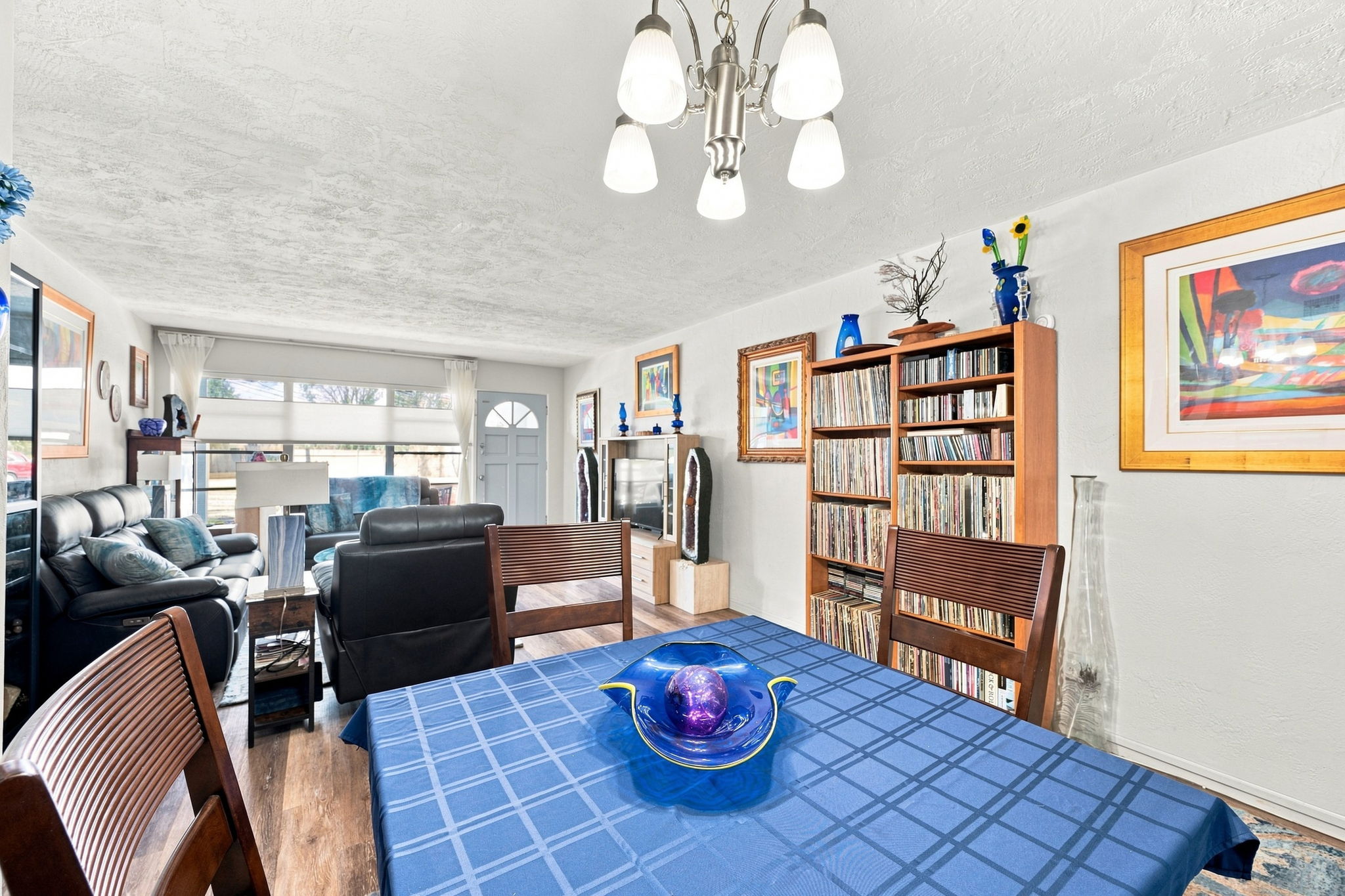 Dining Room3