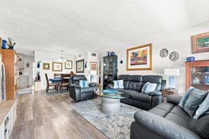 Living Room4