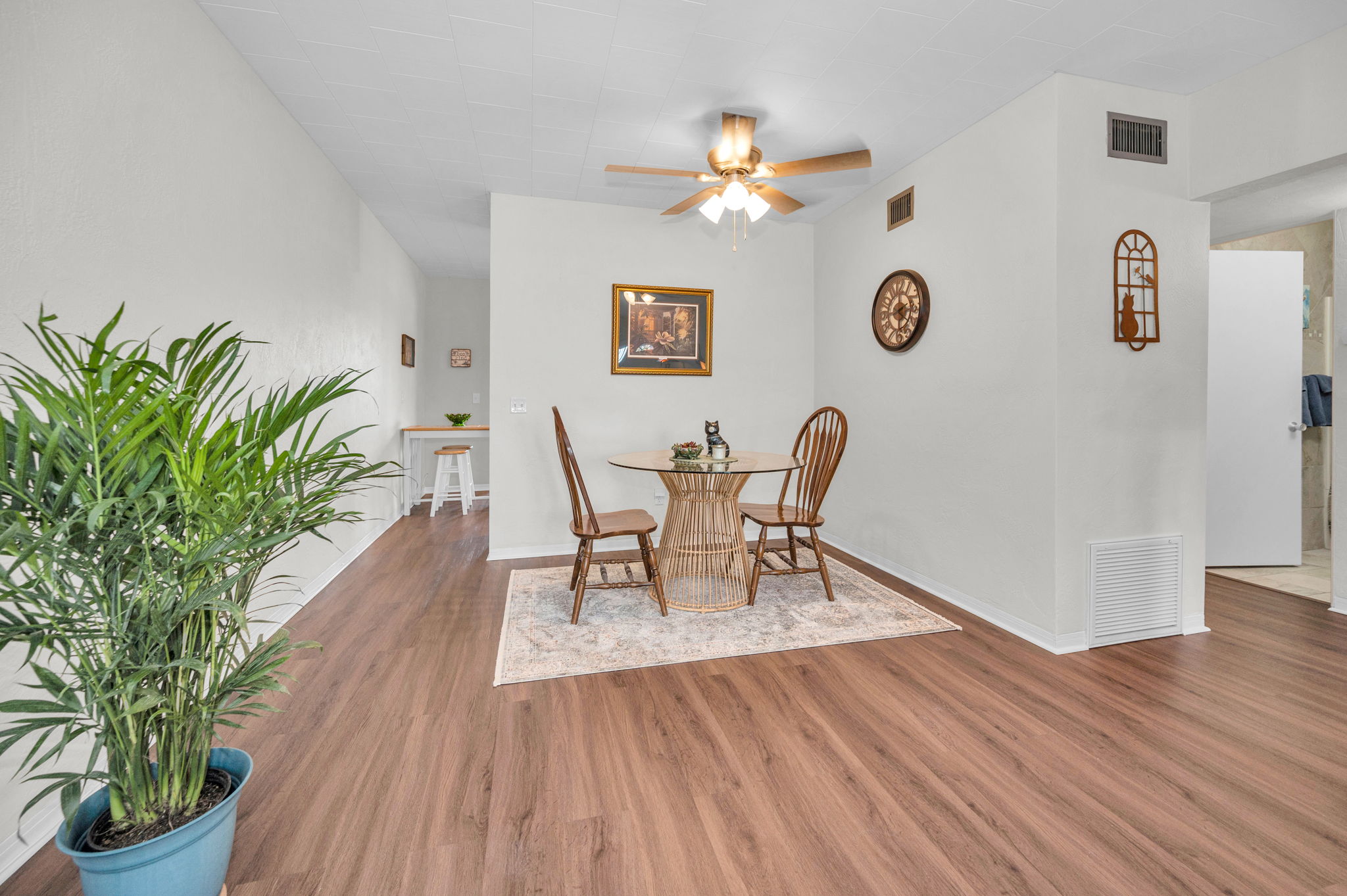 Dining Room1