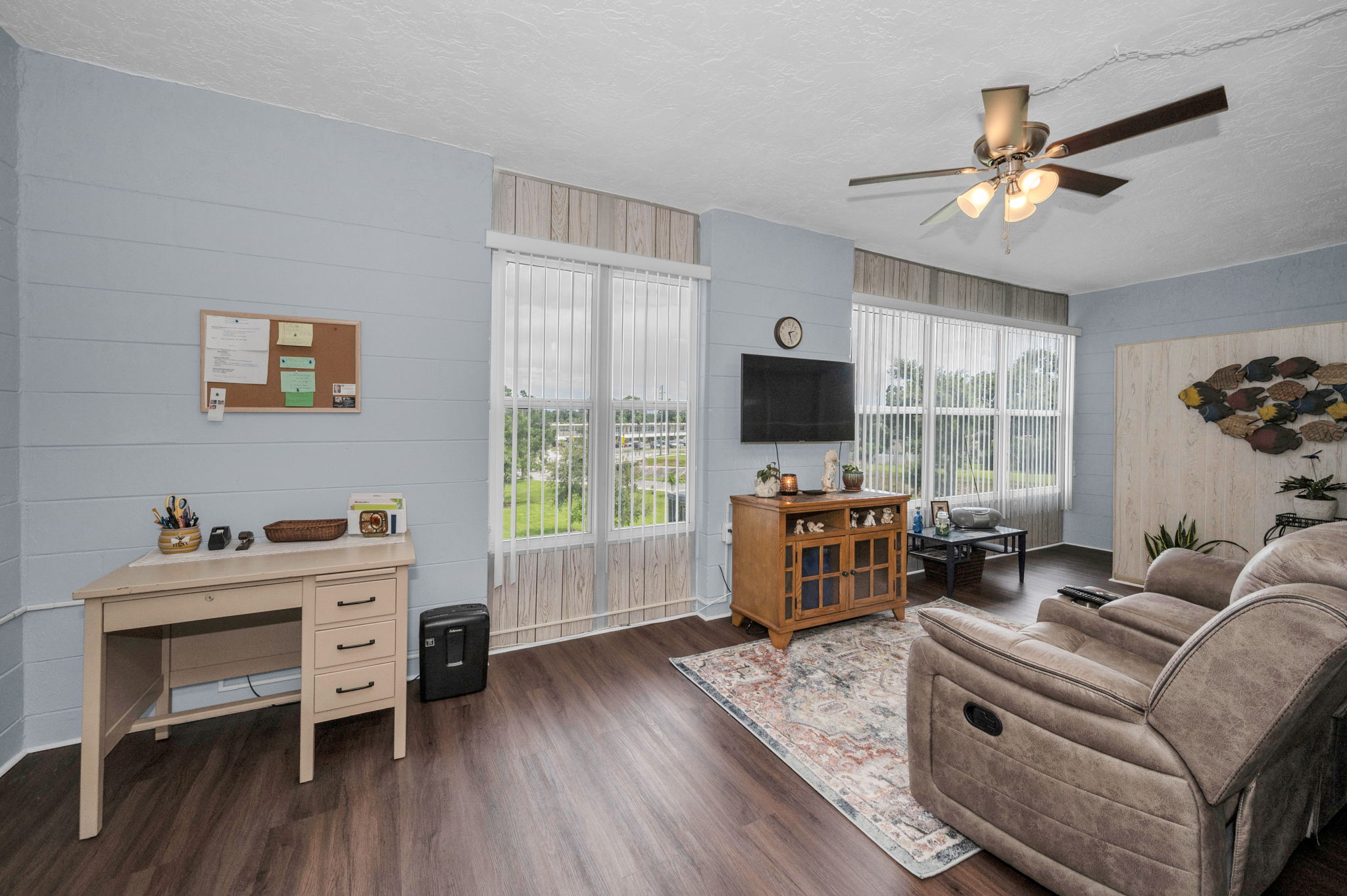 Family Room4