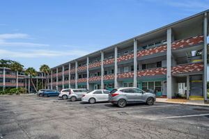 Front Exterior3