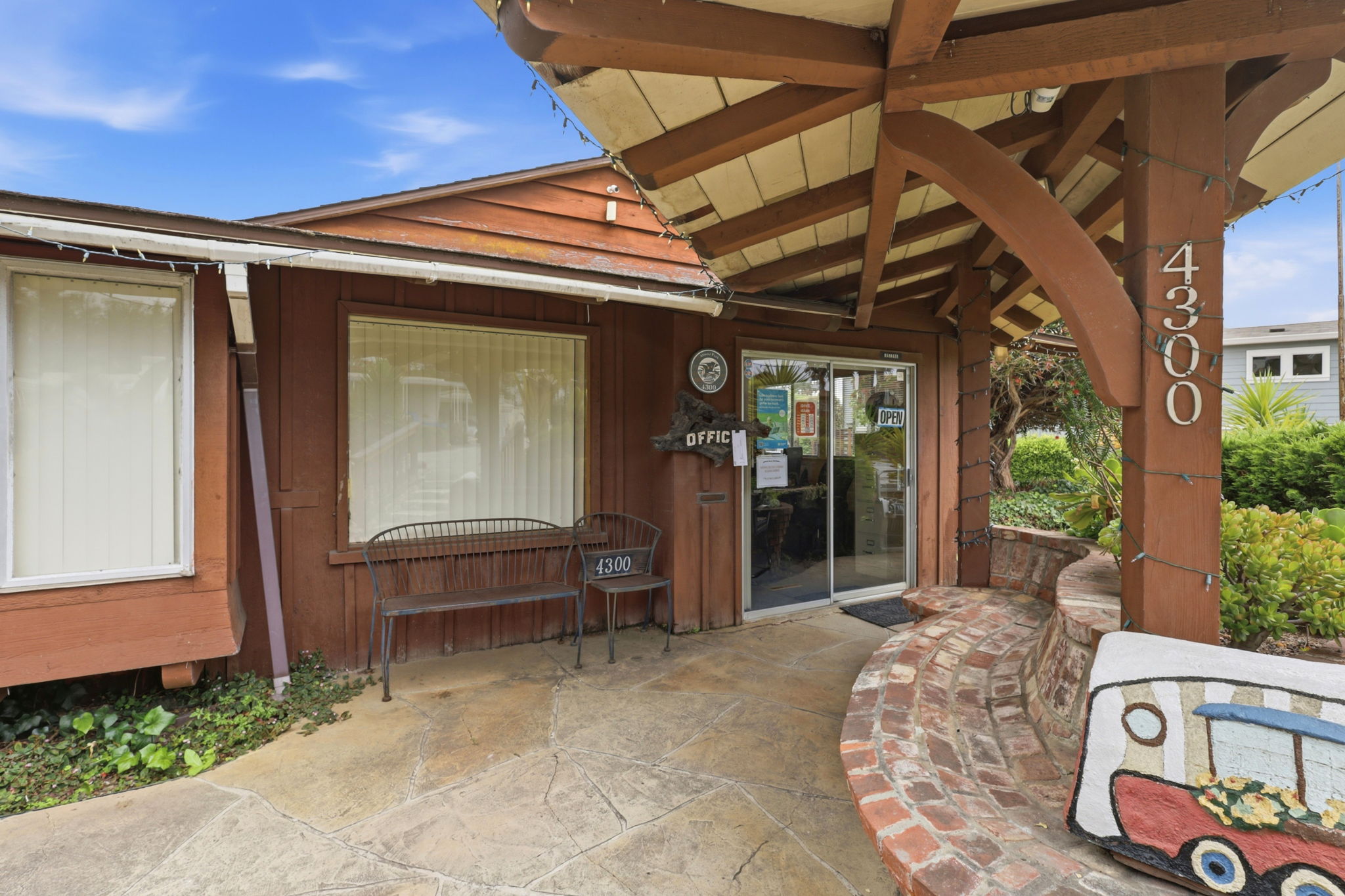 033_F8_4300 Soquel Dr 36