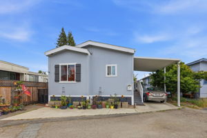 001_F8_4300 Soquel Dr 36