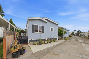002_F8_4300 Soquel Dr 36
