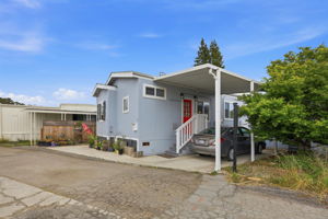 003_F8_4300 Soquel Dr 36