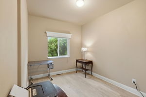 013_F8_4300 Soquel Dr 36