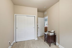 015_F8_4300 Soquel Dr 36