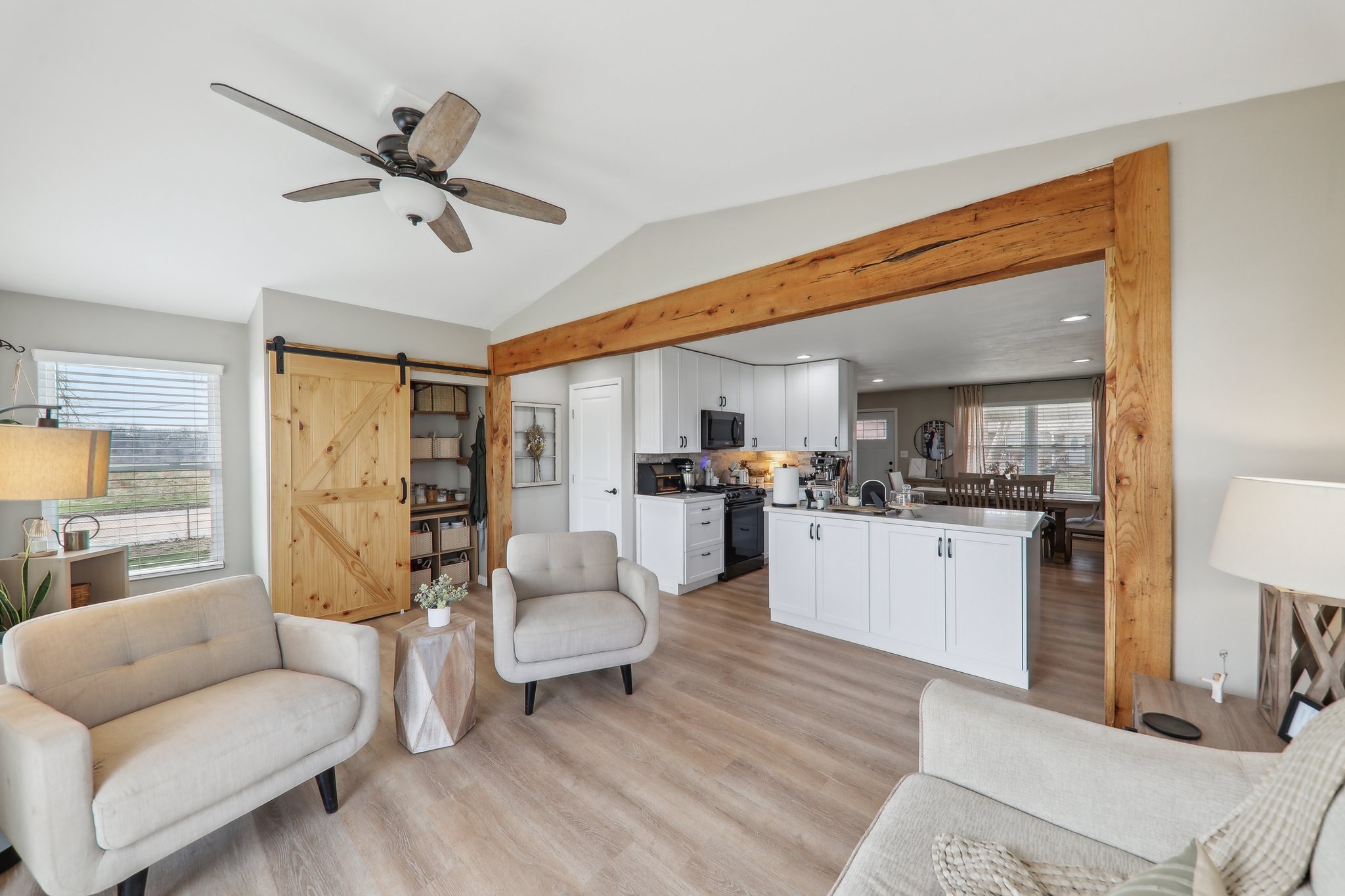 4301 Alad Dr-010.jpg