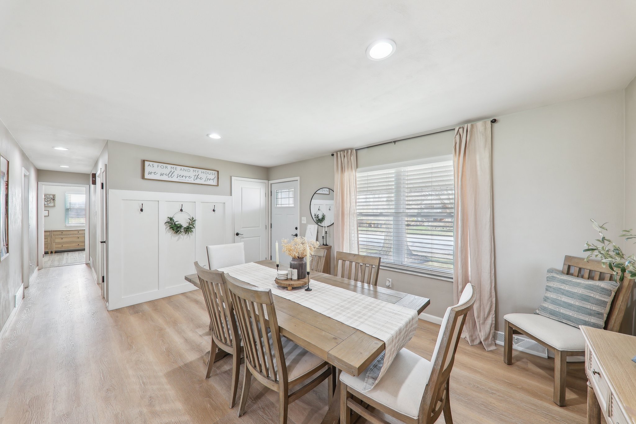 4301 Alad Dr-012.jpg