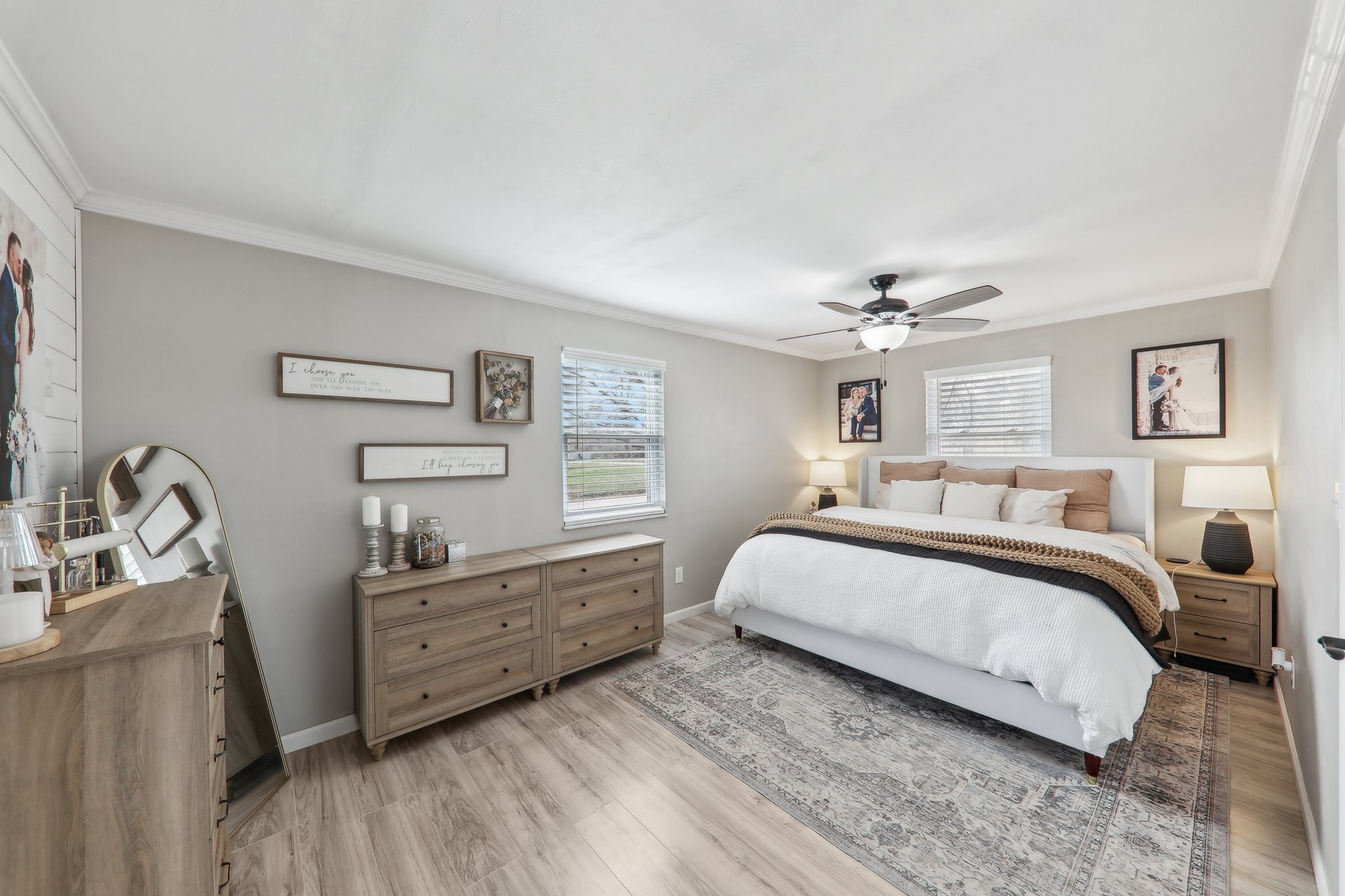 4301 Alad Dr-022.jpg