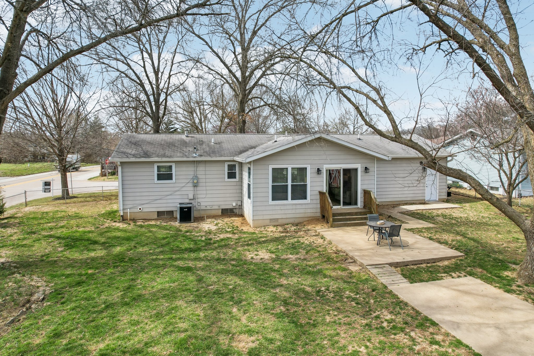 4301 Alad Dr-054.jpg