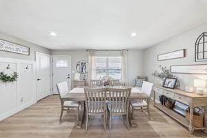 4301 Alad Dr-013.jpg