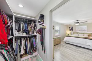4301 Alad Dr-026.jpg