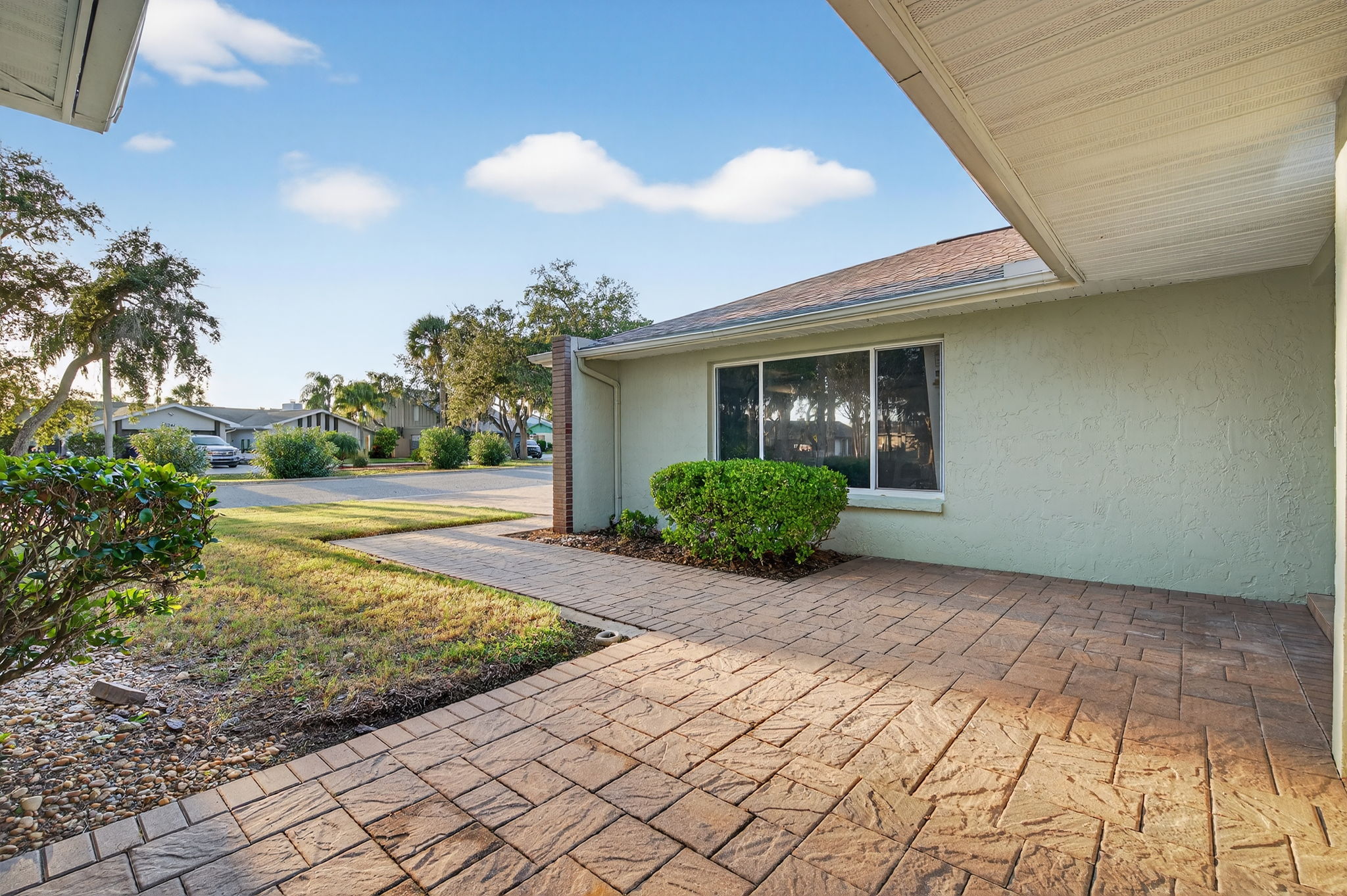 Front Exteriors (10)