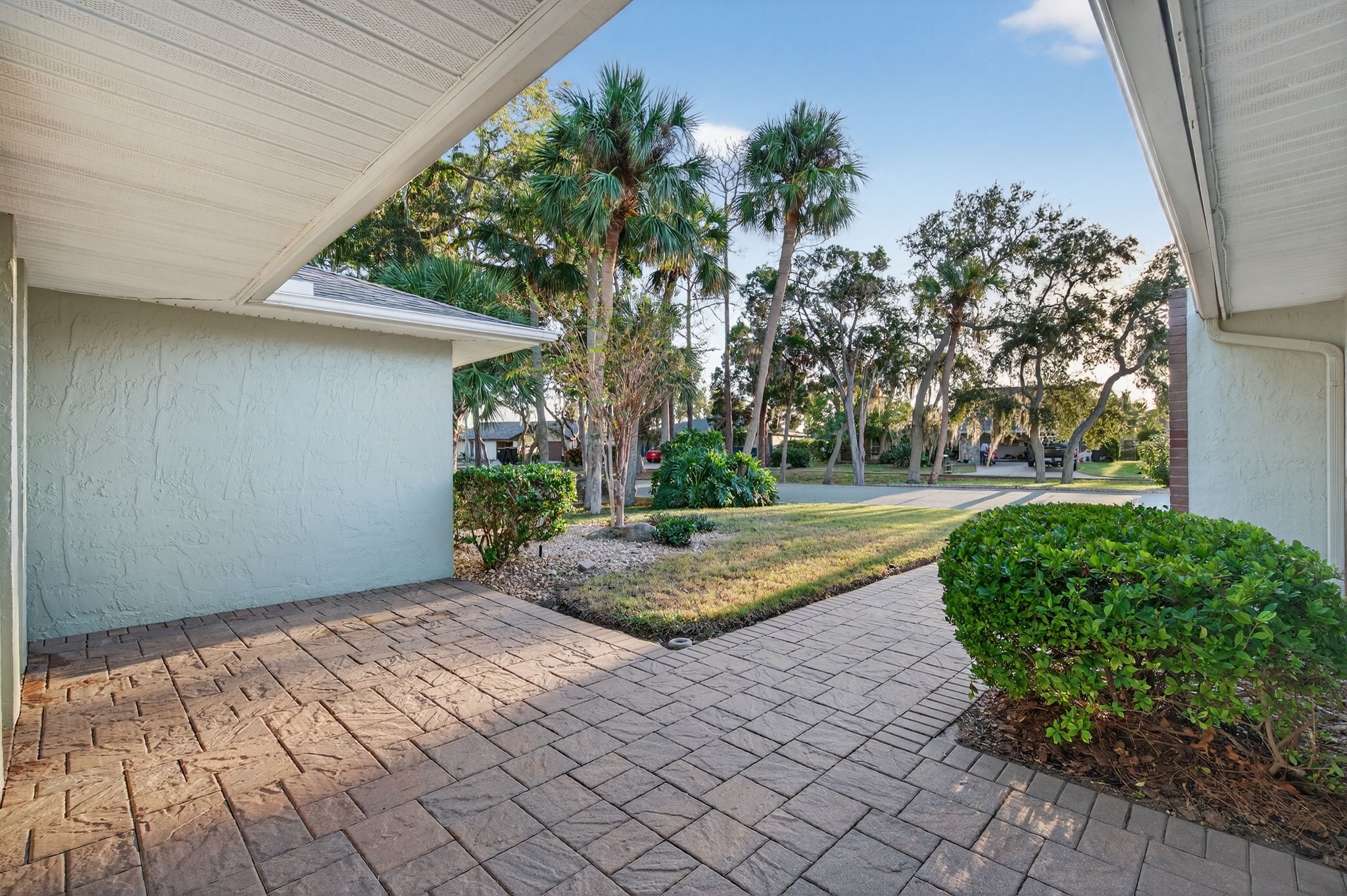 Front Exteriors (11)