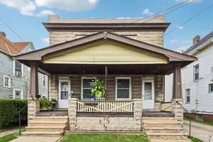 Woburn Ave-S3006-001.jpg