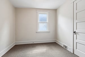 Woburn Ave-S3006-019.jpg