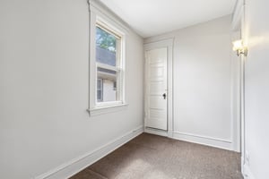 Woburn Ave-S3006-024.jpg