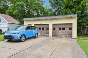 Woburn Ave-S3006-029.jpg