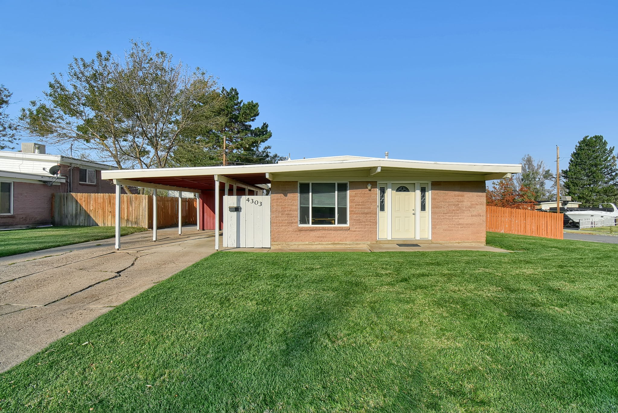  4303 900 E St, Ogden, UT 84403, US