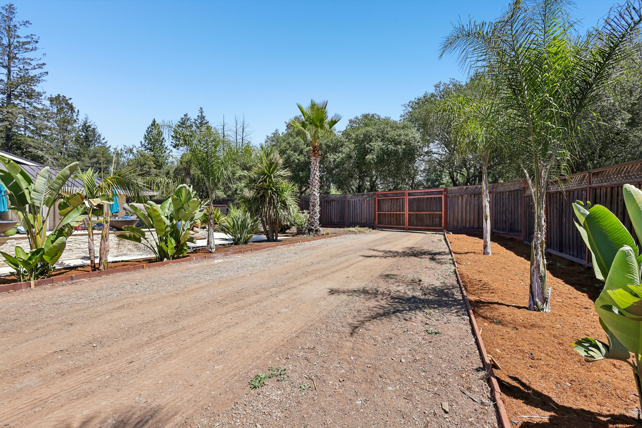 Parker Hill Rd-S1808-067.jpg