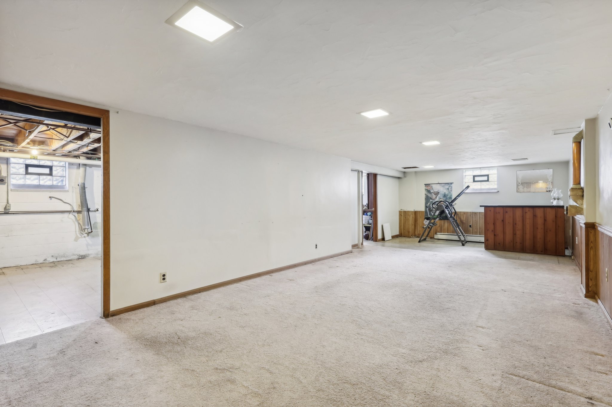 W Bend Dr-038.jpg