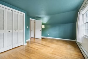 W Bend Dr-014.jpg
