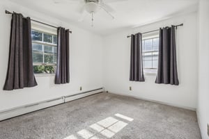 W Bend Dr-023.jpg