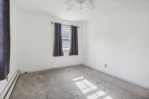 W Bend Dr-024.jpg