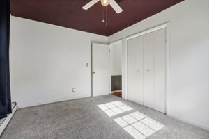 W Bend Dr-028.jpg