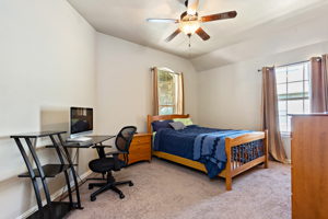 4303 Woodledge Pl, Round Rock, TX 78665, USA Photo 33