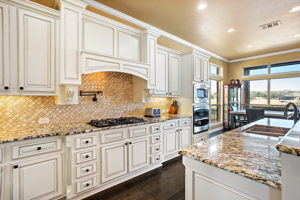 4303 Woodledge Pl, Round Rock, TX 78665, USA Photo 9