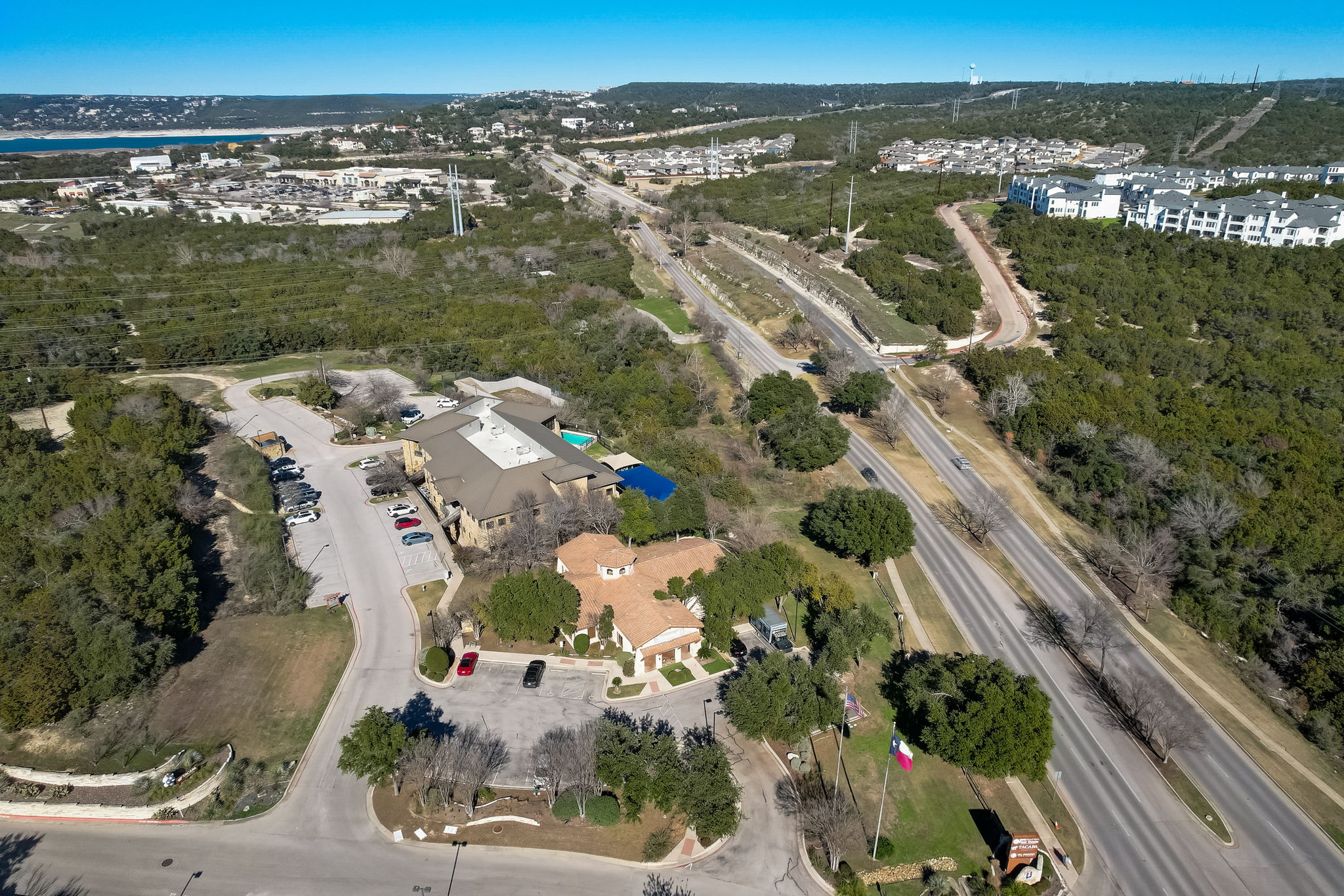 N Quinlan Park Rd-057