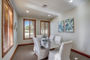 N Quinlan Park Rd-016