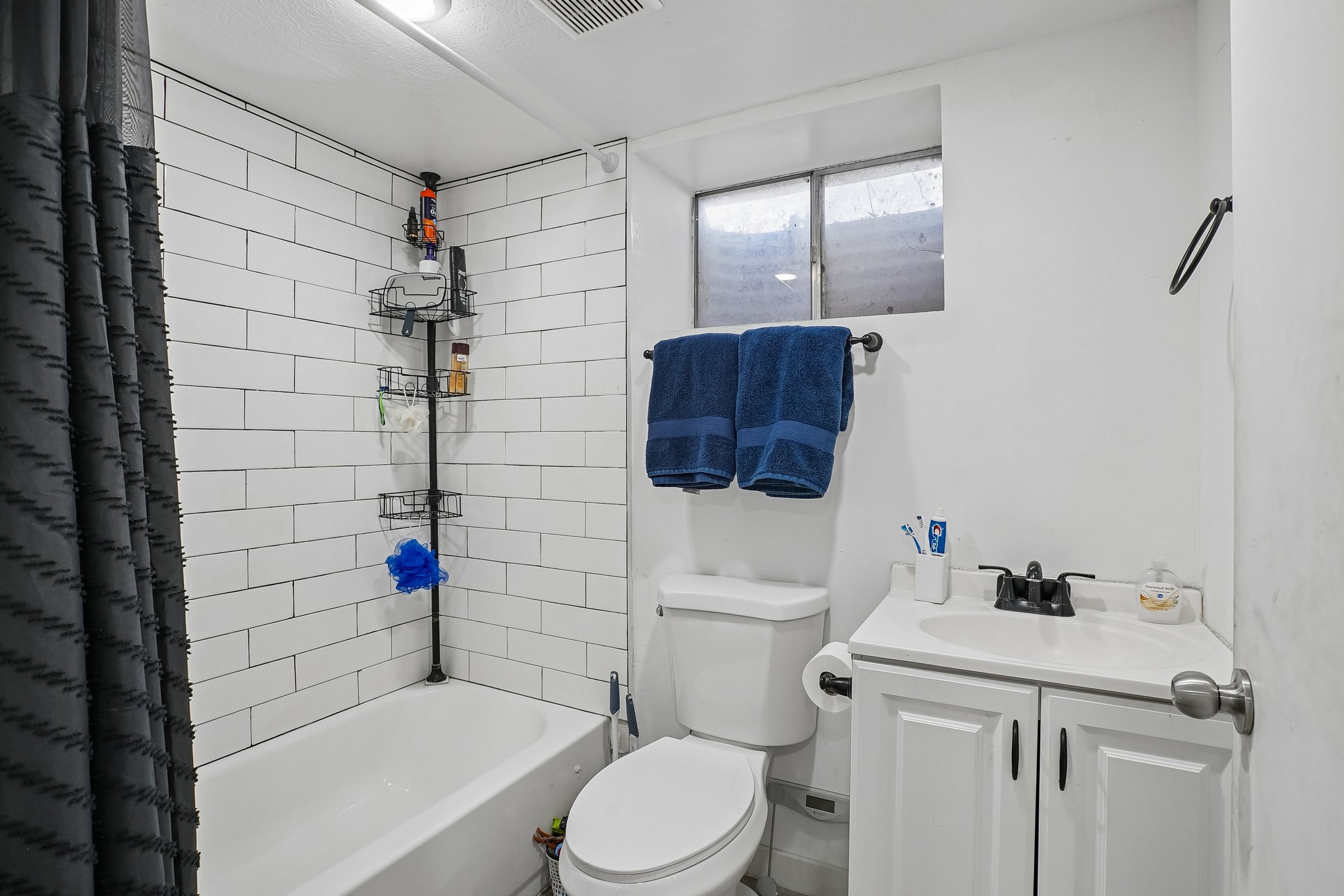 Downstairs Full Bathroom 2.jpg
