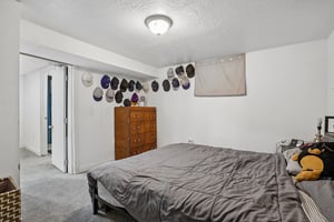 Downstairs Bedroom 3.jpg