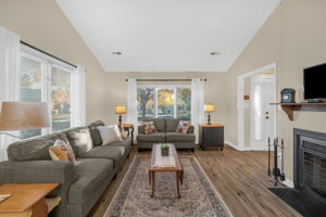 4306 Sullivan's Lake Dr-9