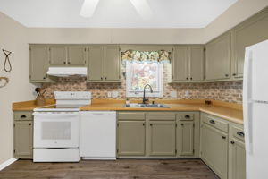 4306 Sullivan's Lake Dr-14