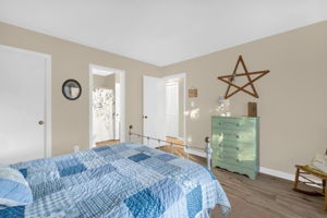 4306 Sullivan's Lake Dr-22