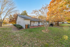 4306 Sullivan's Lake Dr-27