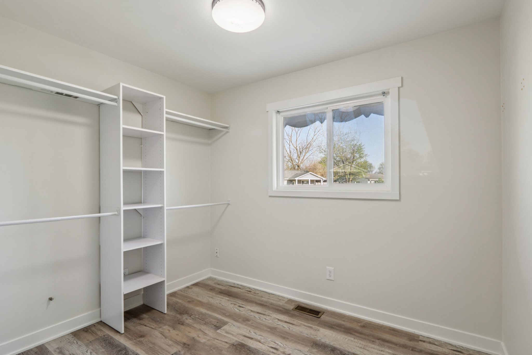 Cottage Ave-S0704-018.jpg