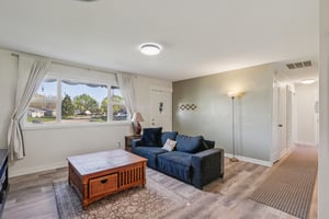 Cottage Ave-S0704-006.jpg