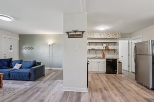 Cottage Ave-S0704-008.jpg