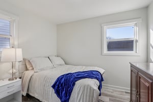 Cottage Ave-S0704-023.jpg