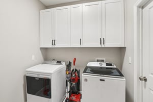 Dristol Ave-S0110-031.jpg
