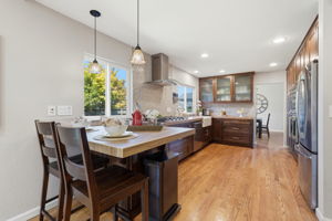 014_F8_4307 Montmorency Ct