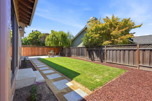 041_F8_4307 Montmorency Ct