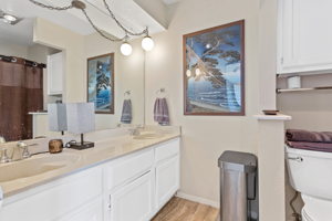 4307 S 1st St, Austin, TX 78745, USA Photo 14